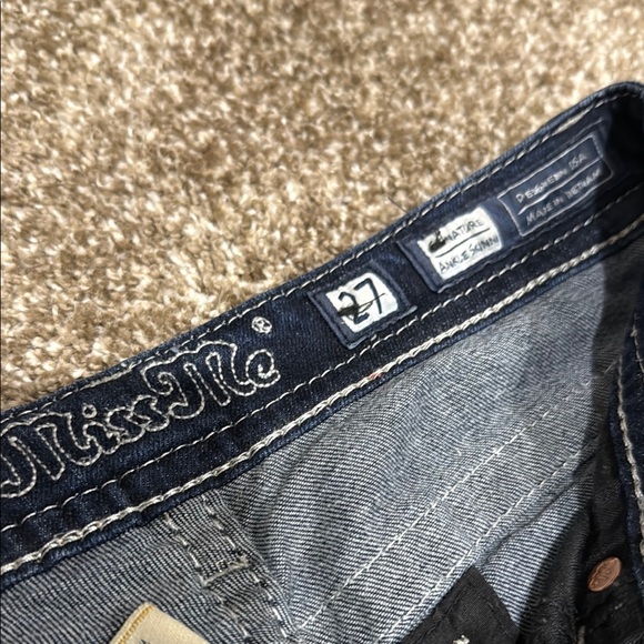 Miss Me Women's Blue Jeans - Picture 3 of 6